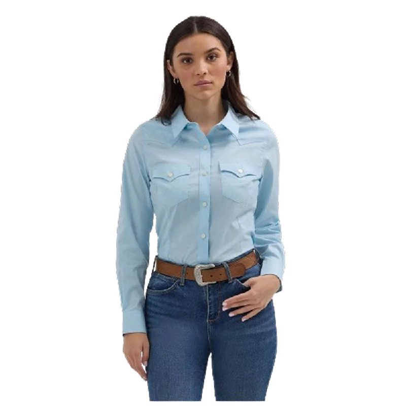 112358015 Wrangler Women's Retro Long Sleeve Solid Western Shirt - Cool Blue-- Fashionable Trendy Casual 112358015 Wrangler Women's Retro Long Sleeve Solid Western Shirt - Cool Blue-- Fashionable Trendy Casual