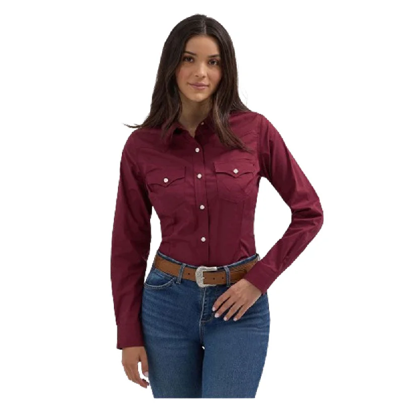112358014 Wrangler Women's Retro Long Sleeve Solid Western Shirt - Windsor Wine-- Real Fur Shearling Chenille 112358014 Wrangler Women's Retro Long Sleeve Solid Western Shirt - Windsor Wine-- Real Fur Shearling Chenille