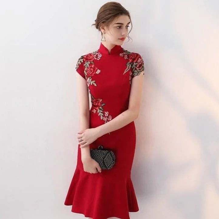 Floral Embroidery Cheongsam Top Ruffle Skirt Chinese Wedding Party Dress Tunics Top rated Floral Embroidery Cheongsam Top Ruffle Skirt Chinese Wedding Party Dress Tunics Top rated
