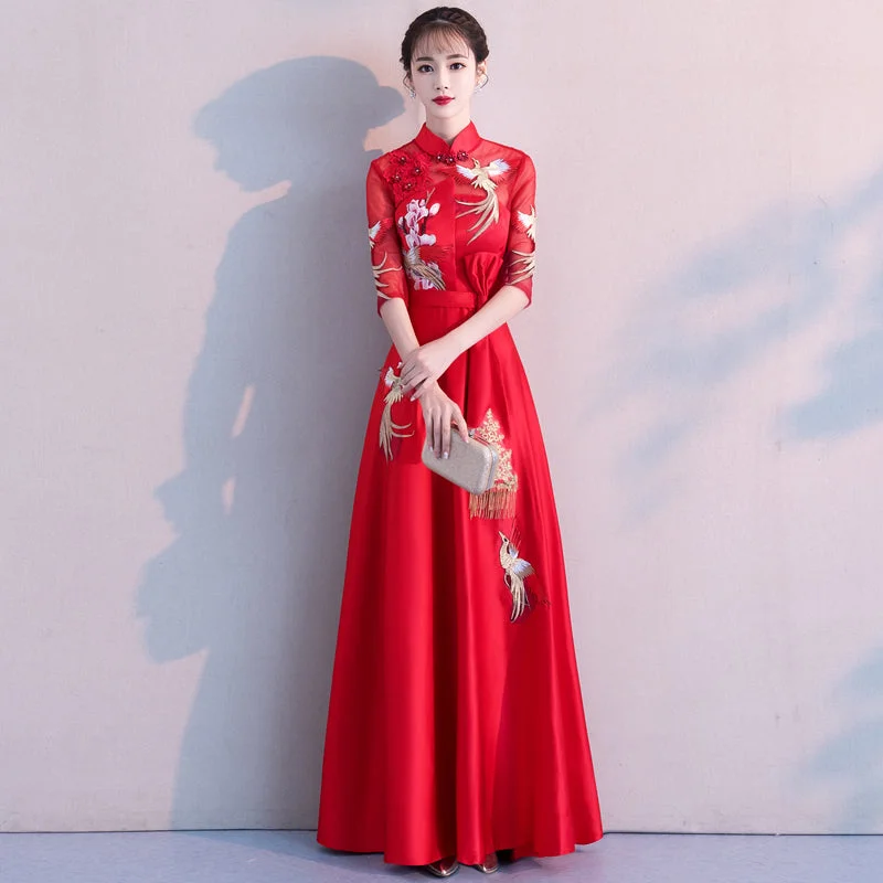 Pleated Skirt Long Chinese Wedding Party Dress with Phoenix Appliques Tunics Stylish modern Pleated Skirt Long Chinese Wedding Party Dress with Phoenix Appliques Tunics Stylish modern