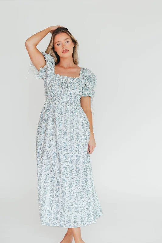 Savanna Steppe Double-Cotton Gauze Dress in Blue - Bump Friendly & Inclusive Sizing Tunics Essential wardrobe Savanna Steppe Double-Cotton Gauze Dress in Blue - Bump Friendly & Inclusive Sizing Tunics Essential wardrobe