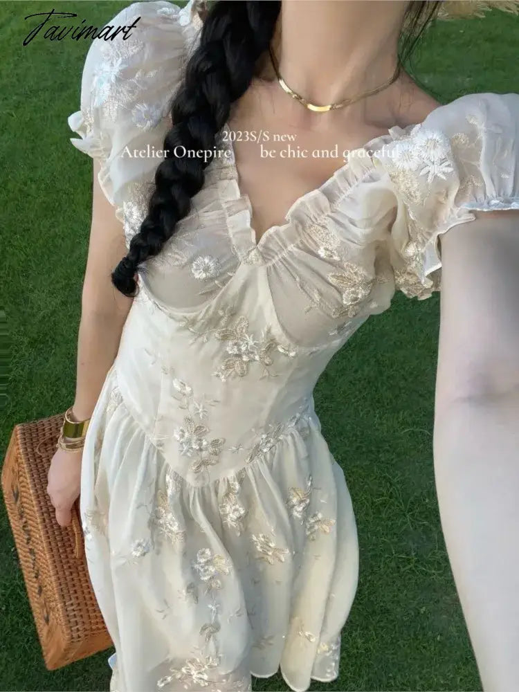 TAVIMART - Women V-Neck Embroidery Fairy Dress Vintage A-Line Puff Sleeve Floral Vacation Beach Dress Female Elegant New Summer Party Dress sweetheart Neckline Romantic TAVIMART - Women V-Neck Embroidery Fairy Dress Vintage A-Line Puff Sleeve Floral Vacation Beach Dress Female Elegant New Summer Party Dress sweetheart Neckline Romantic