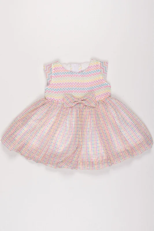 Infant Girl's Pastel Zigzag and Gingham Frock with Bow Detail - Adorable Dress for Springtime Festivities Tunics Practical durable Infant Girl's Pastel Zigzag and Gingham Frock with Bow Detail - Adorable Dress for Springtime Festivities Tunics Practical durable
