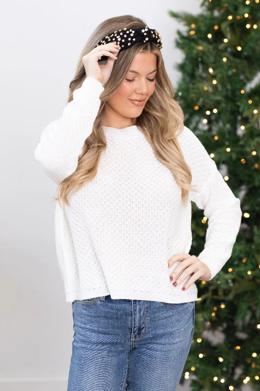 Ivory Textured Raglan Sleeve Sweater Zippered Front Buttoned Front Snap Front