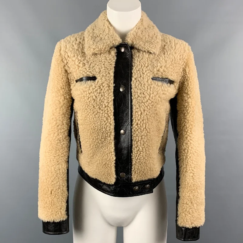 SAINT LAURENT Fall 21 Size 2 Tan & Brown Shearling Leather Short Jacket Front Pockets Side Pockets Patch Pockets SAINT LAURENT Fall 21 Size 2 Tan & Brown Shearling Leather Short Jacket Front Pockets Side Pockets Patch Pockets