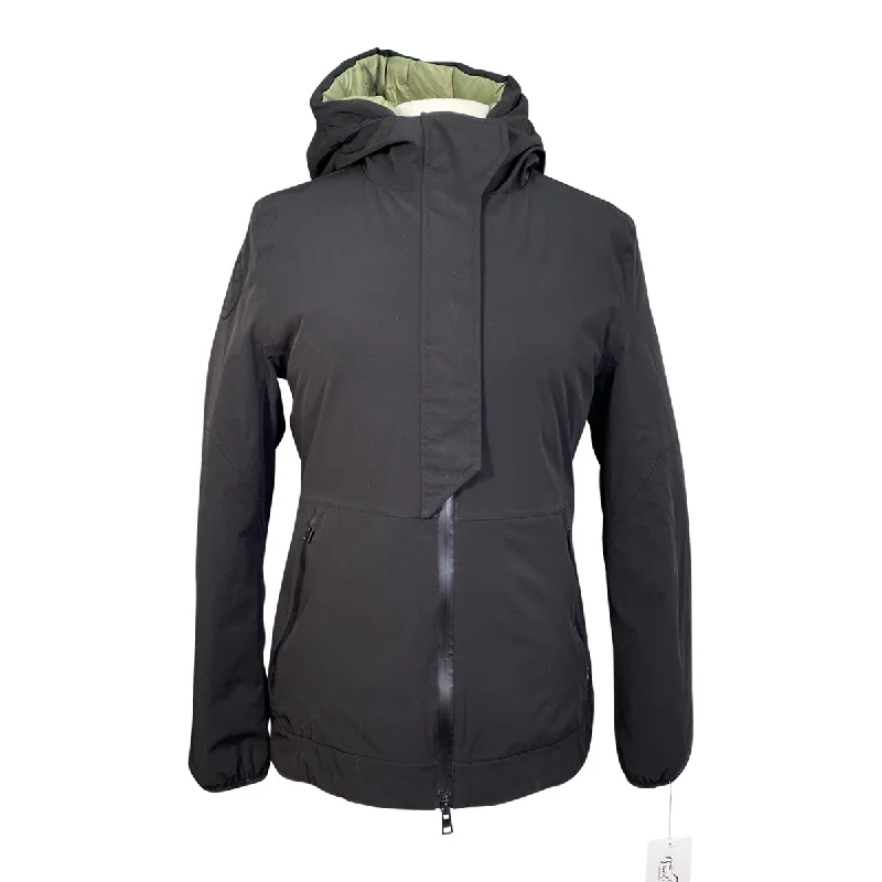 Cavalleria Toscana Softshell/Puffer Jacket in Black/Sage - Women's Small Tailored Jacket Straight Jacket A-Line Jacket Cavalleria Toscana Softshell/Puffer Jacket in Black/Sage - Women's Small Tailored Jacket Straight Jacket A-Line Jacket