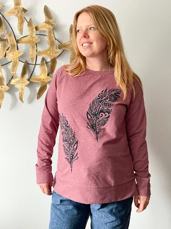 Upcycled Heathered Dark Pink Sweater with Sparkling Falling Feathers - M/L Seamless Knitted Crochet Upcycled Heathered Dark Pink Sweater with Sparkling Falling Feathers - M/L Seamless Knitted Crochet